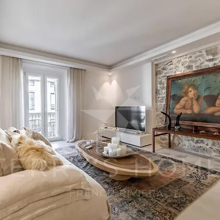 Paula By Terry's Homes * Cannes
