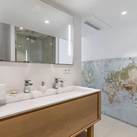 Paula By Terry's Homes Appartamento Cannes